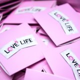 La campagne de prévention "Love life" sera notamment concernée par les mesures d'économies (archives). KEYSTONE/ANTHONY ANEX